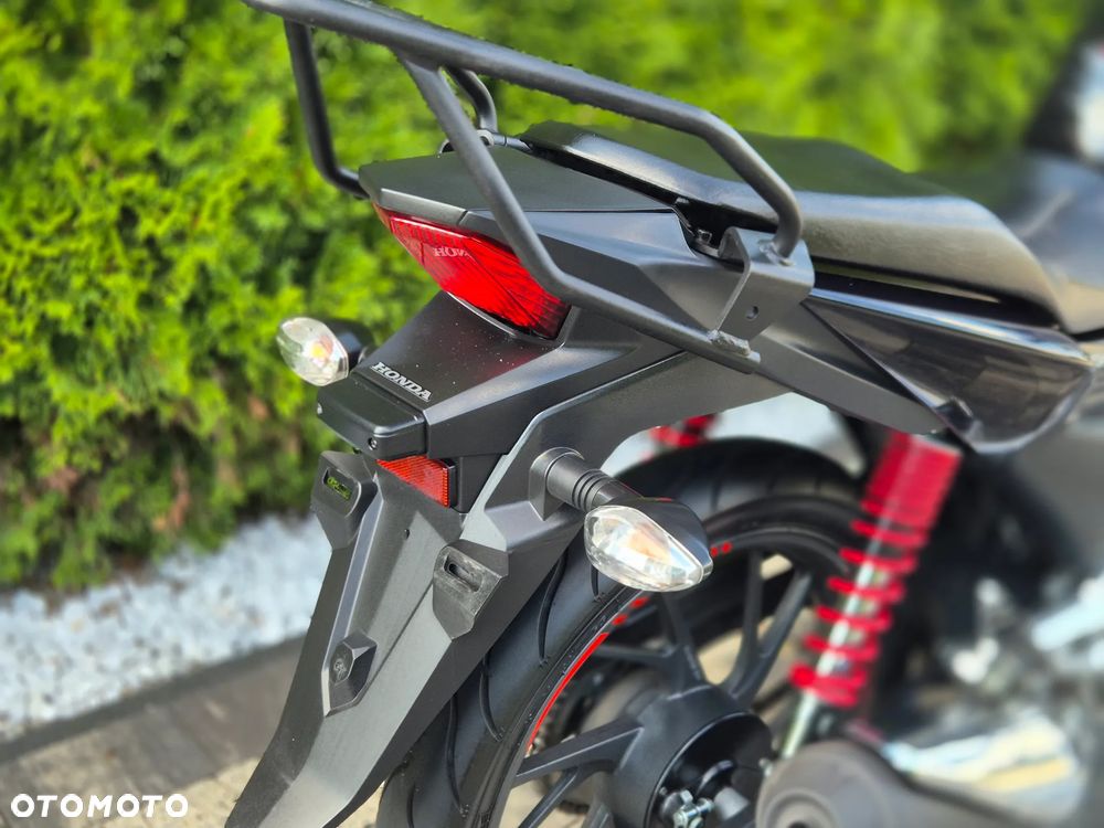 Honda CBF - 13