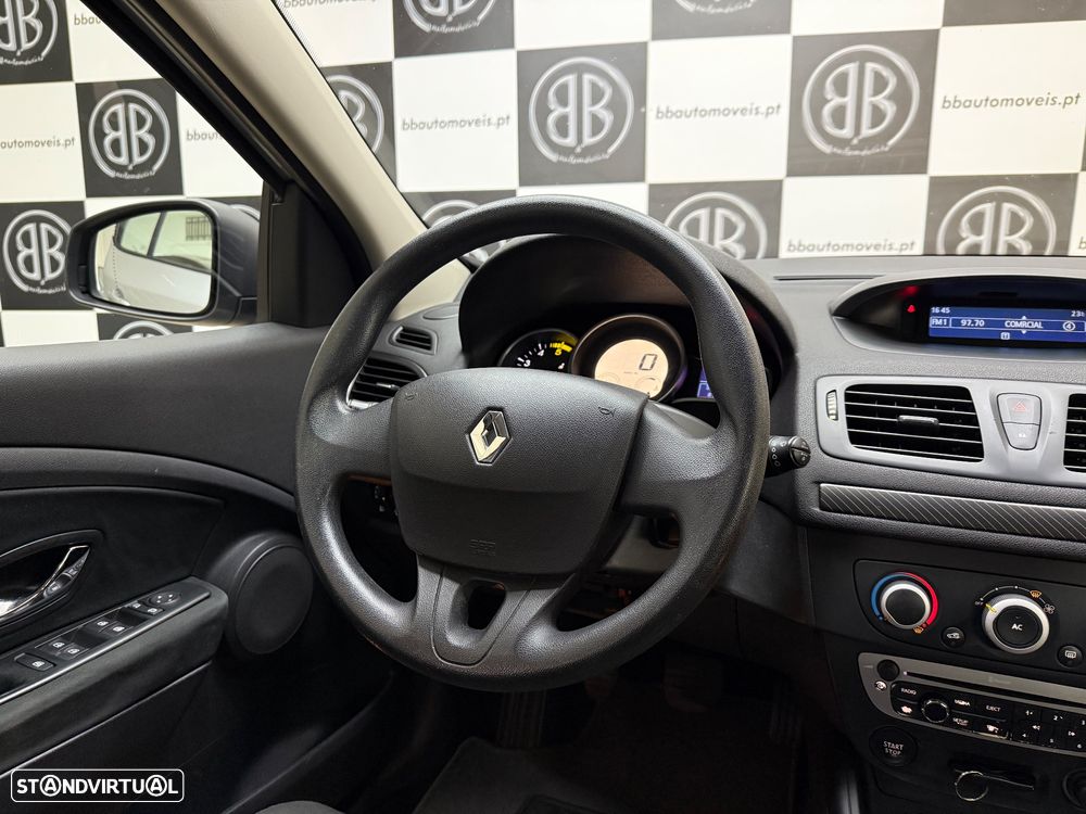 Renault Mégane 1.5 dCi Dynamique CO2 Champion - 7