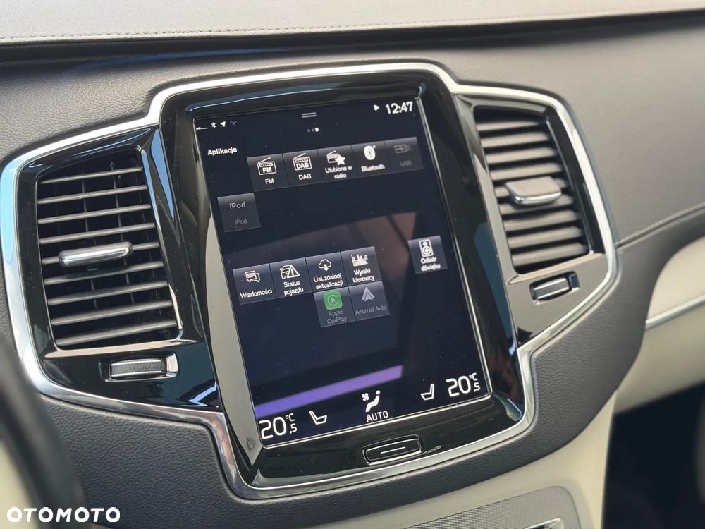 Volvo XC 90 - 35