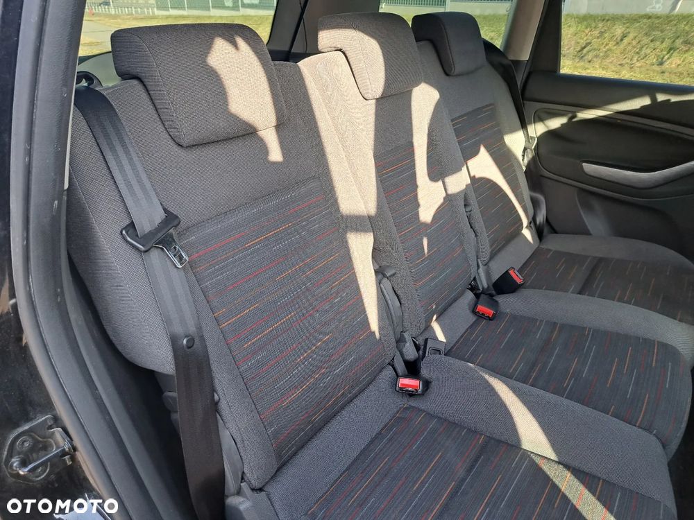 Ford Focus C-Max - 14