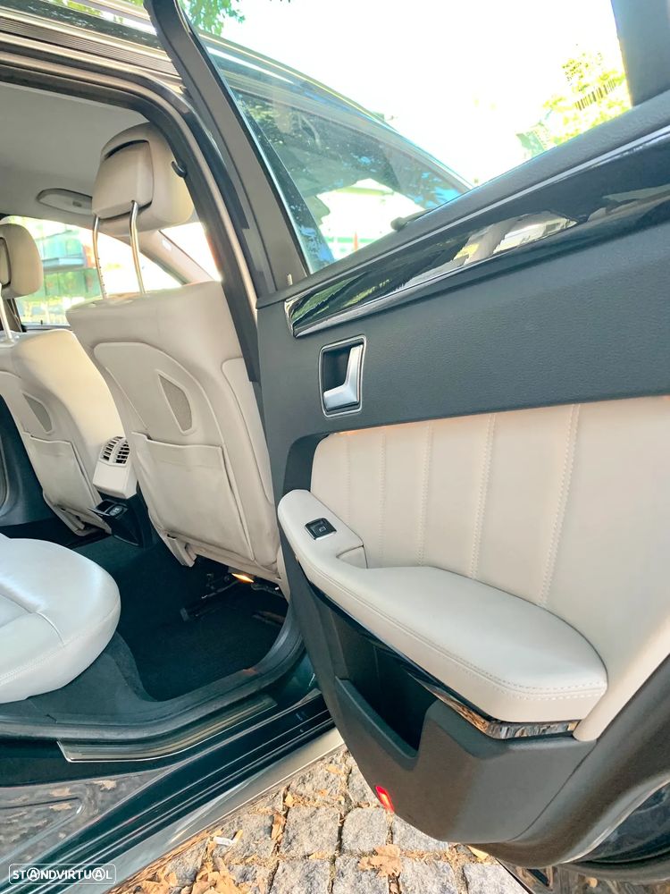 Mercedes-Benz E 300 Bluetec Hybrid Avantgarde - 7