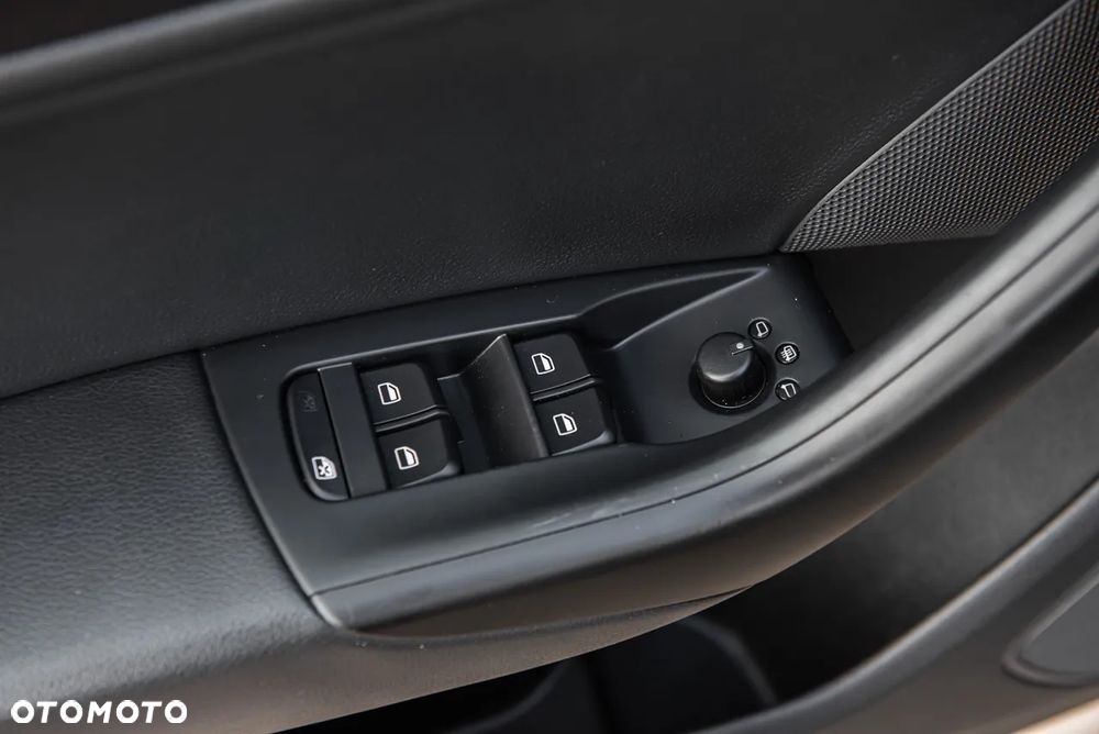 Audi Q3 2.0 TFSI Quattro S tronic - 16