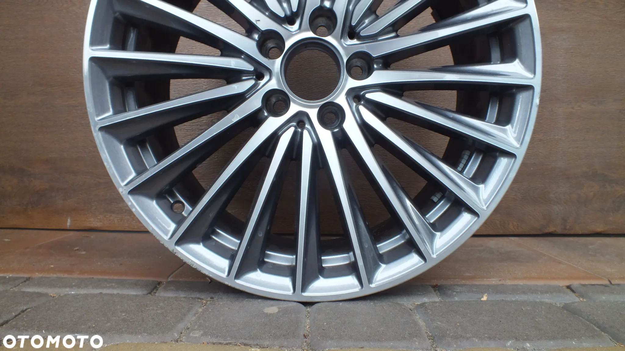 Felga aluminiowa 19 Mercedes A2064011900 - 3