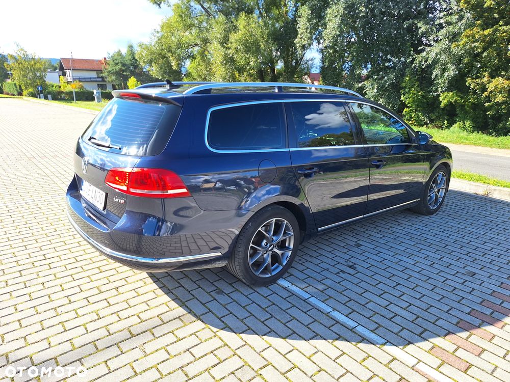 Volkswagen Passat 2.0 TSI Highline DSG - 2