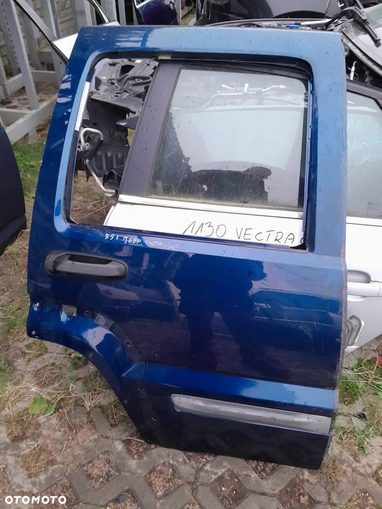 JEEP CHEROKEE LIBERTY DRZWI PRAWE TYLNE PRAWY TYŁ