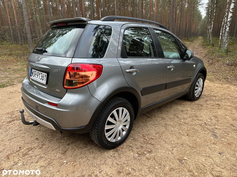 Suzuki SX4 Classic 2.0 DDiS 4x4 Comfort - 9