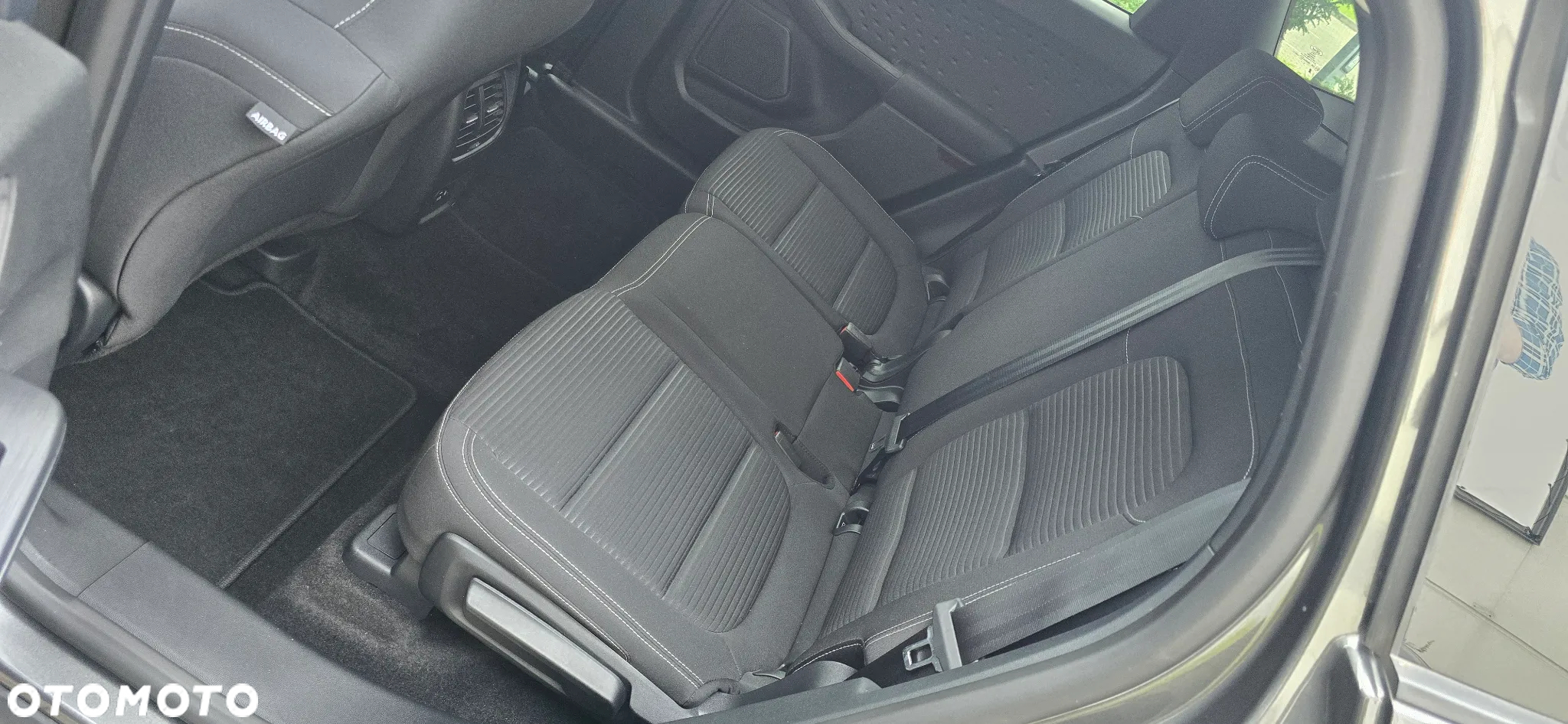Ford Kuga 2.0 EcoBlue 4x4 TITANIUM - 14