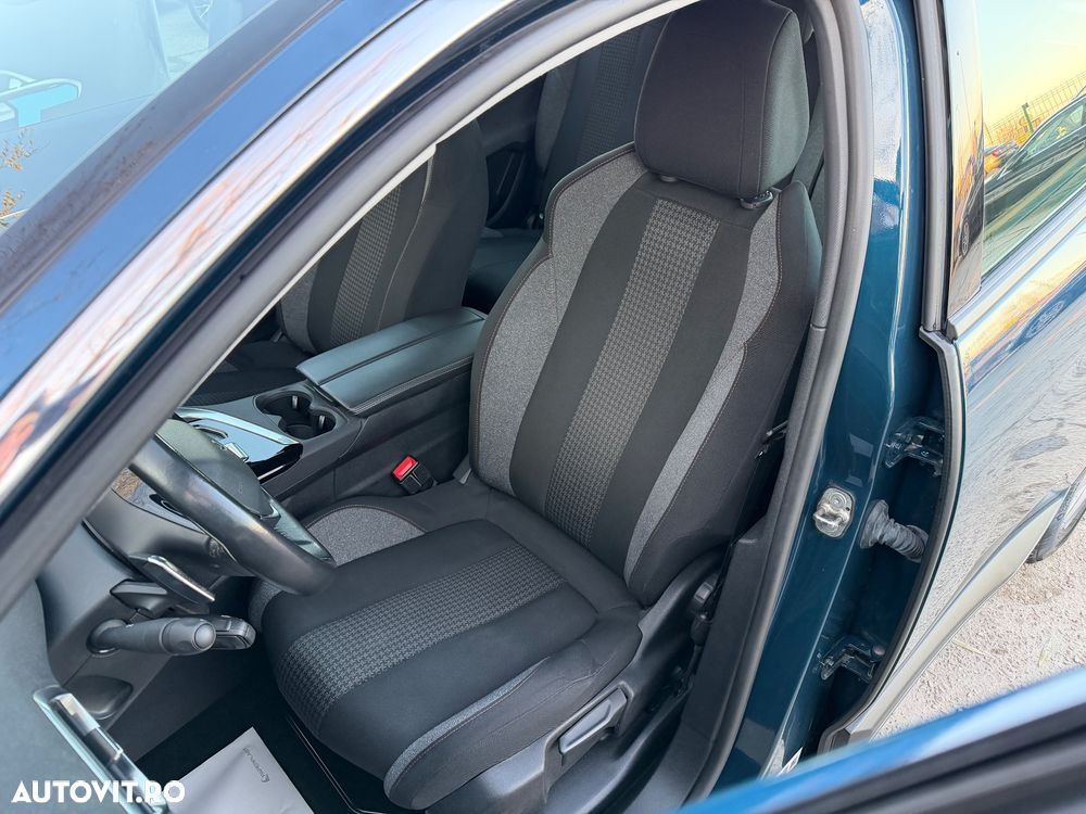 Peugeot 5008 BlueHDI 130 EAT8 Active Pack - 9