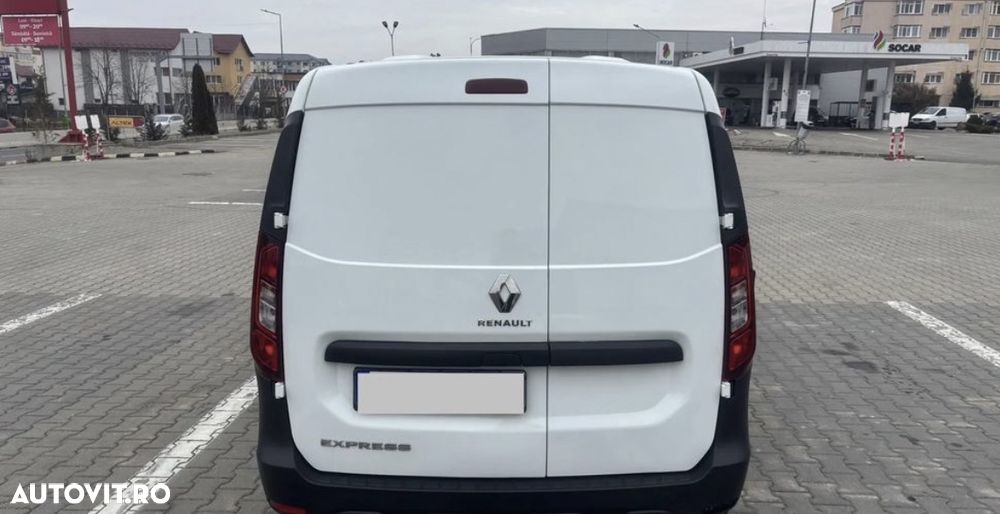 Renault Express - 4