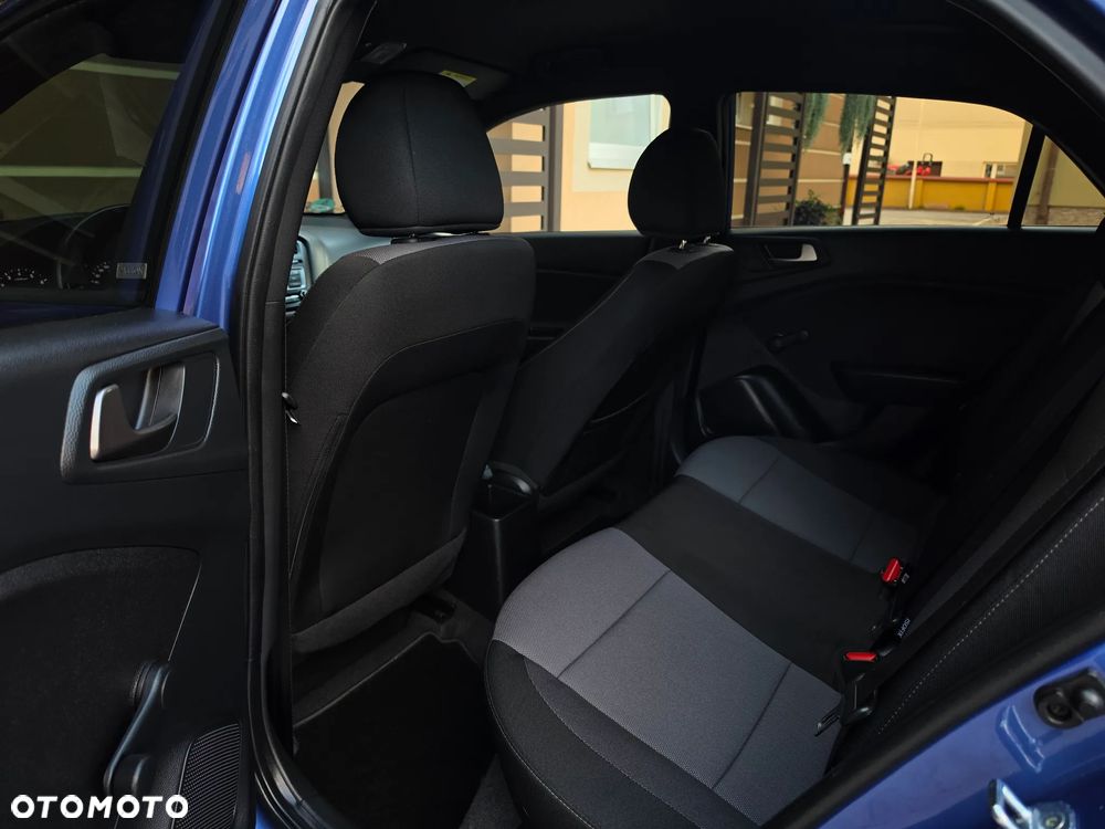 Hyundai i20 1.2 Passion - 38