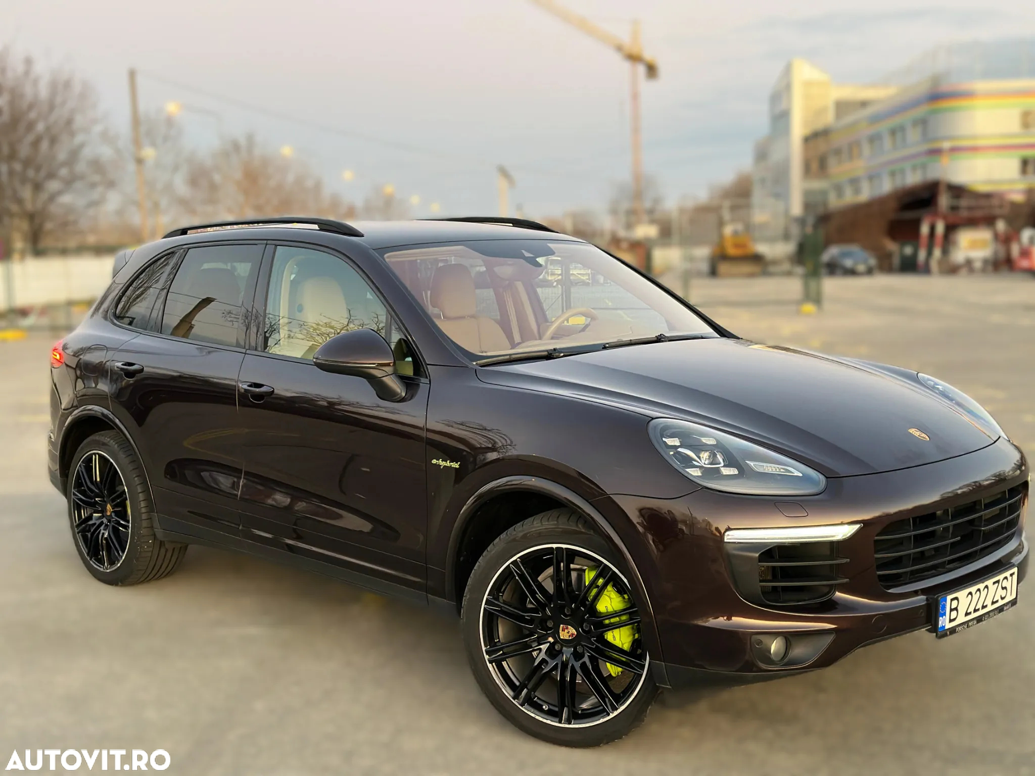 Porsche Cayenne - 3
