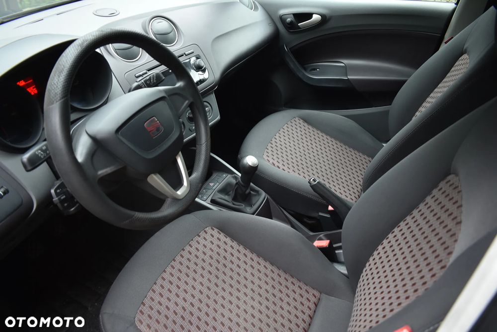 Seat Ibiza 1.2 12V Passion - 11