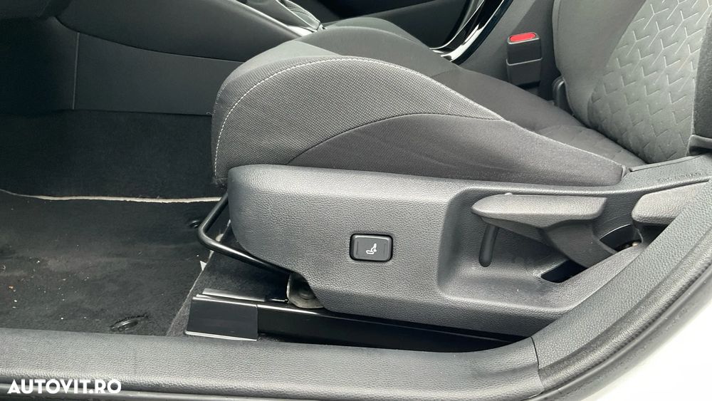 Toyota Corolla 1.8 HSD Dynamic - 24