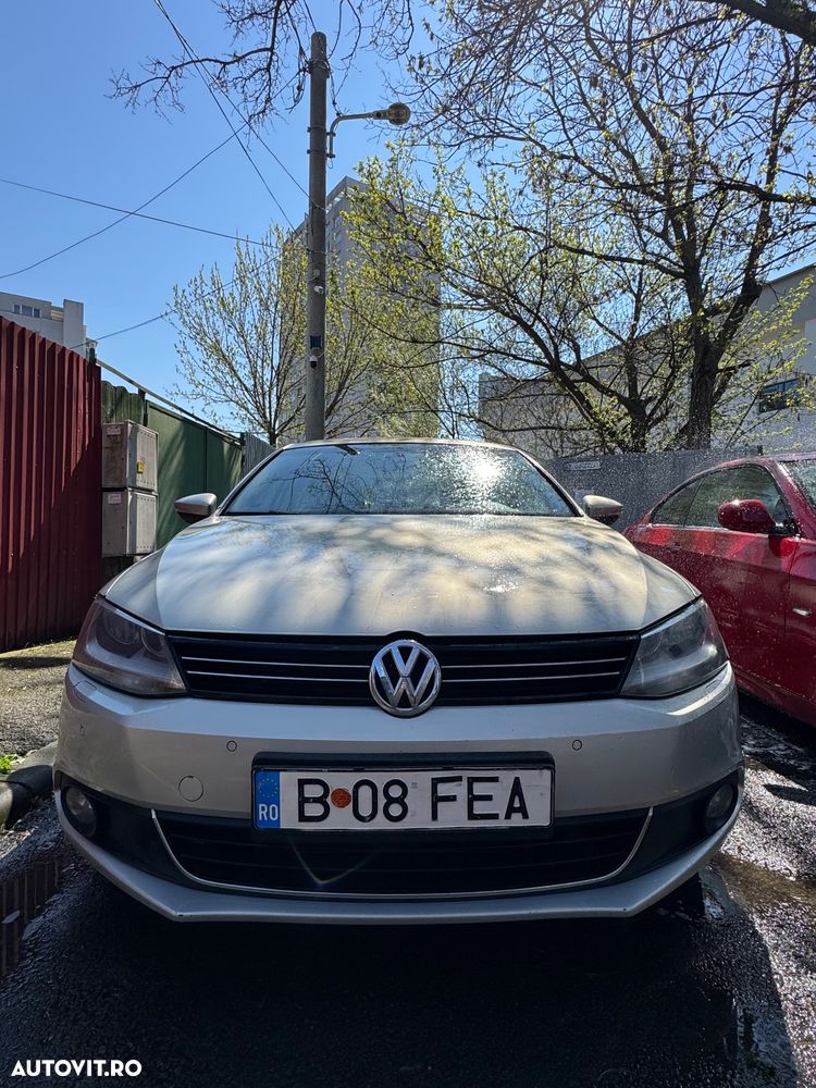 Volkswagen Jetta 1.6 TDI DPF Comfortline - 2