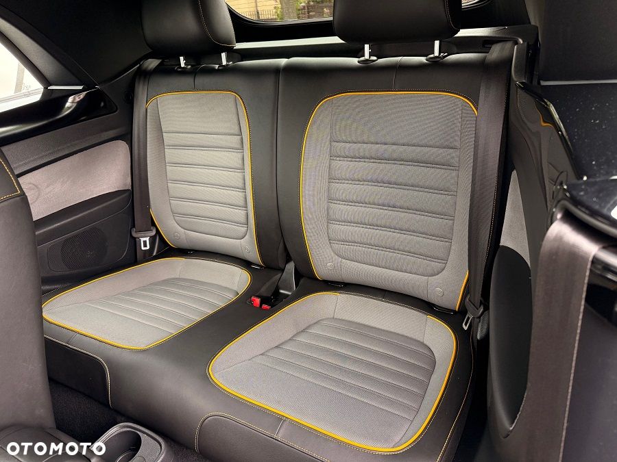 Volkswagen Beetle - 34