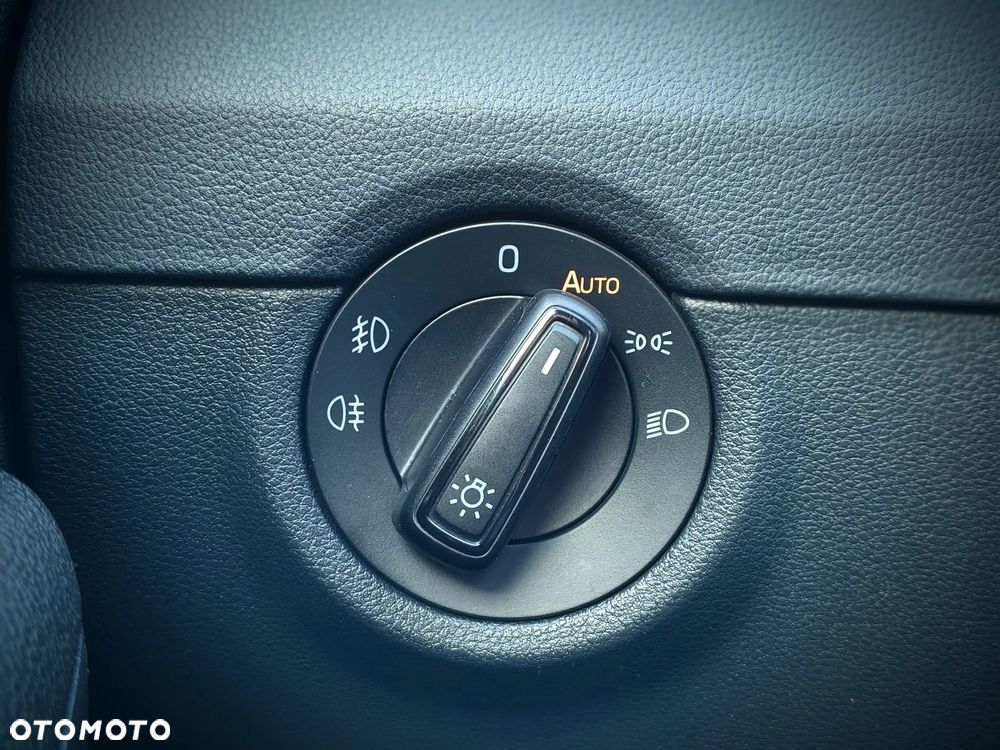 Skoda Octavia 2.0 TDI SCR Ambition - 24