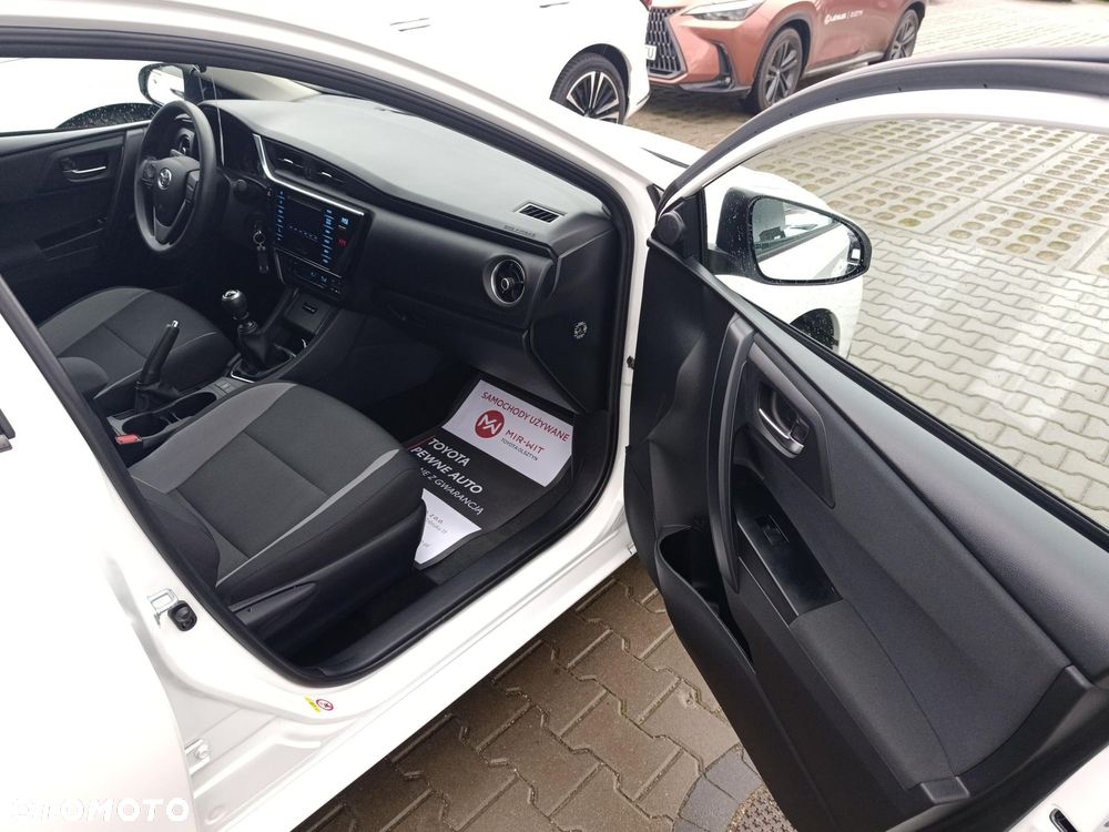 Toyota Auris 1.33 VVT-i Active - 19