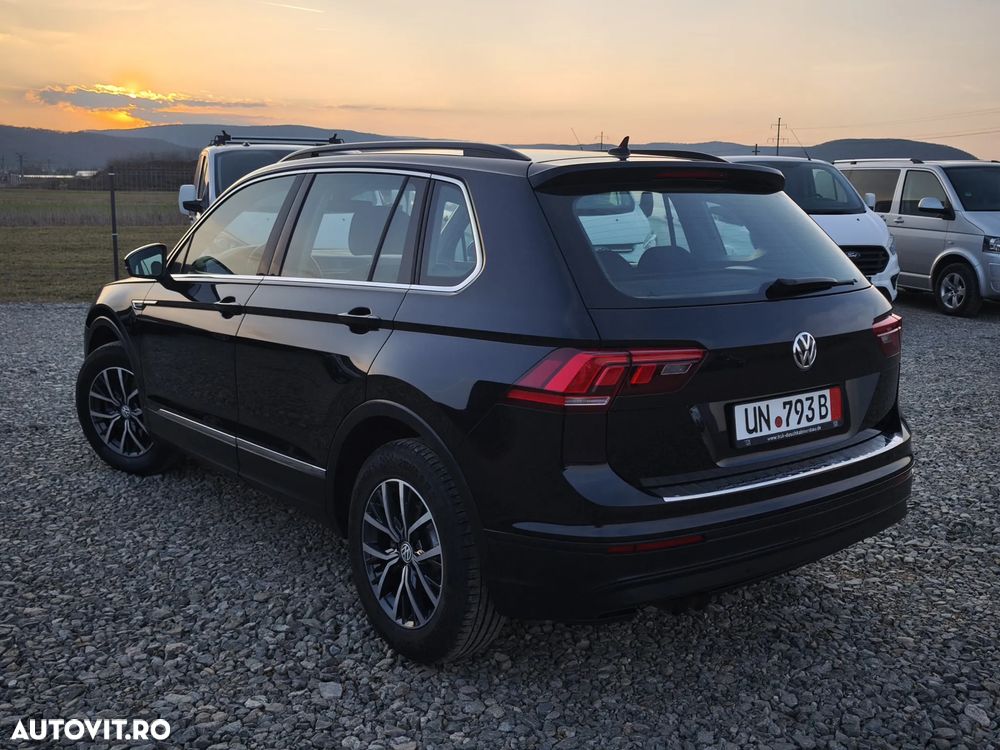 Volkswagen Tiguan 2.0 TDI SCR 4MOTION (BlueMotion Techn.) DSG Comfortline - 10