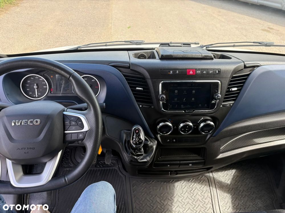Iveco Daily 35S180, 3.0 180KM, L4H2, HiMatic, Led, Bardzo zadbany - 23