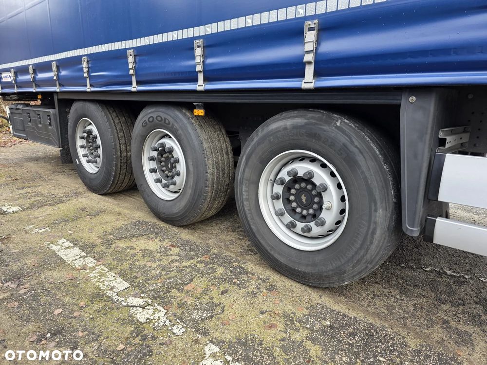 Schmitz Cargobull 3 - 5