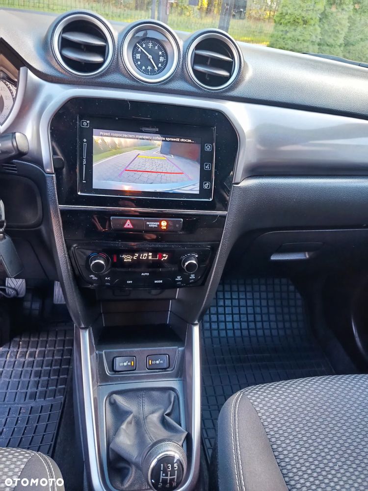 Suzuki Vitara - 11