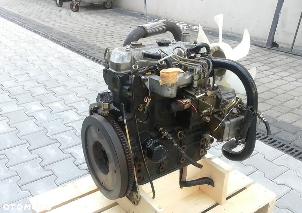 SILNIK ISEKI E3CE E3CD 1,429L 12500 zł netto - 7