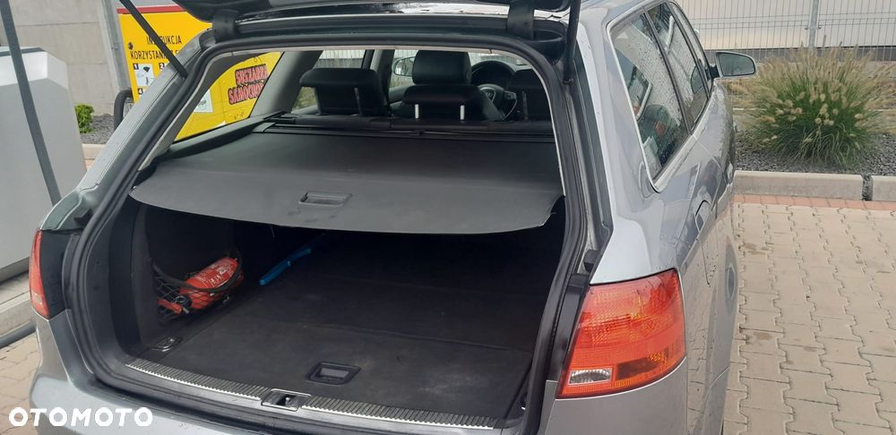 Audi A4 Avant 2.0 TDI Quattro - 14