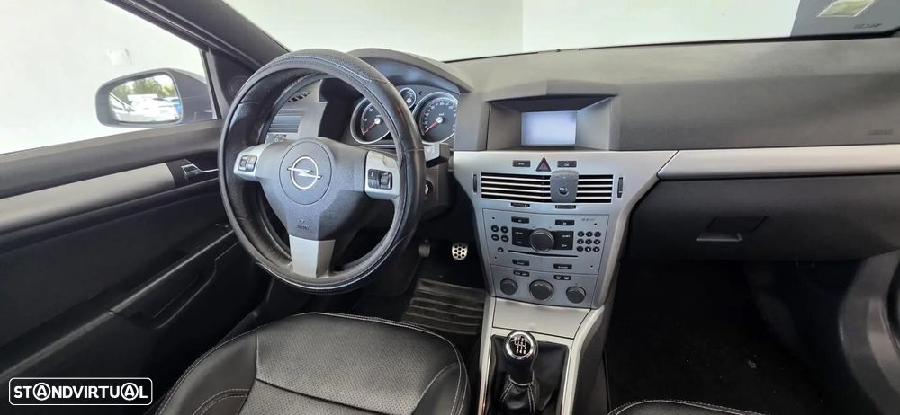 Opel Astra GTC 1.9 CDTI - 7
