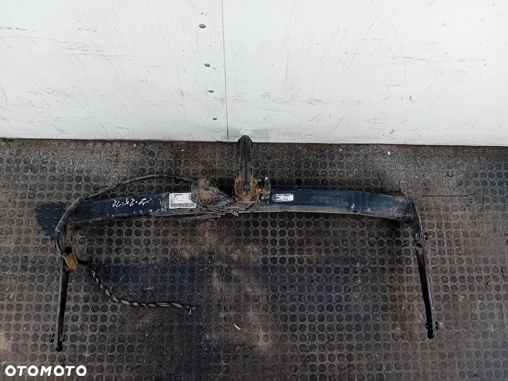 HAK HOLOWNICZY VW PASSAT B6 3C0.803.880.B  3C0.803.881.B KOMBI - 11