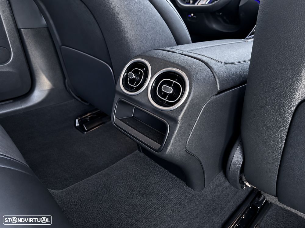 Mercedes-Benz C 300 e 9G-TRONIC AMG Line Advanced - 25