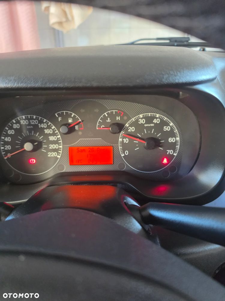 Fiat Punto - 13