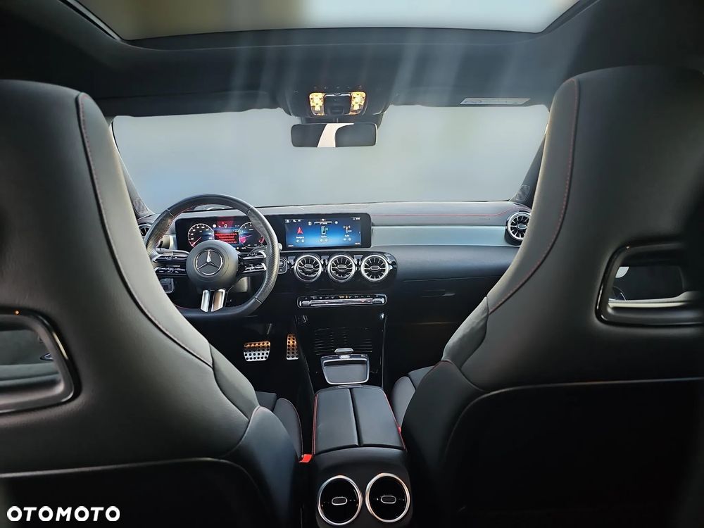 Mercedes-Benz CLA 220 4Matic 8G-DCT Edition AMG Line - 18