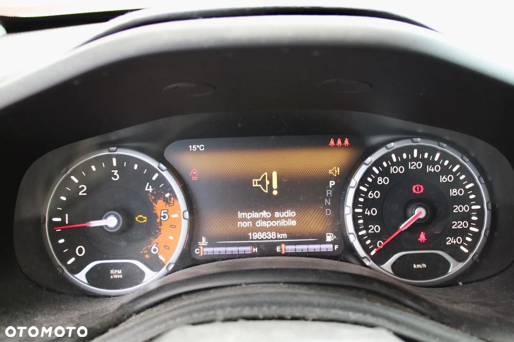 Jeep Renegade 2.0 MultiJet Limited 4WD S&S - 9