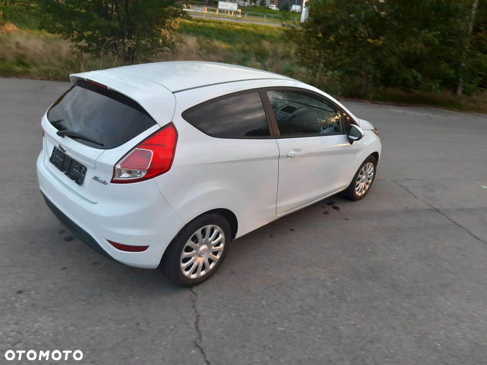 Ford Fiesta 1.25 Trend - 8