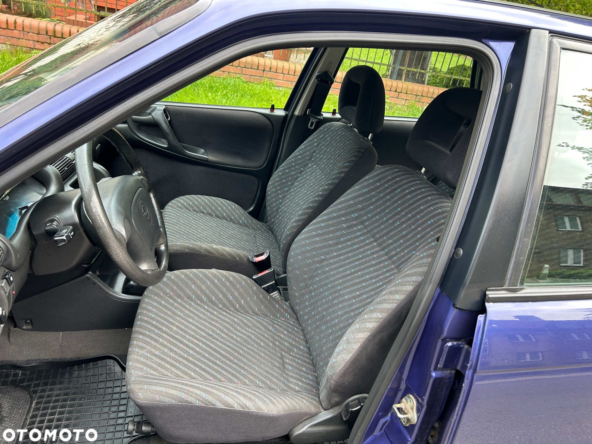 Opel Astra - 12