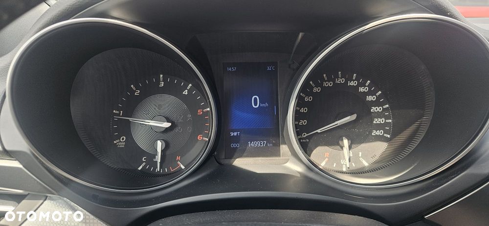 Toyota Avensis 2.0 D-4D Premium - 5