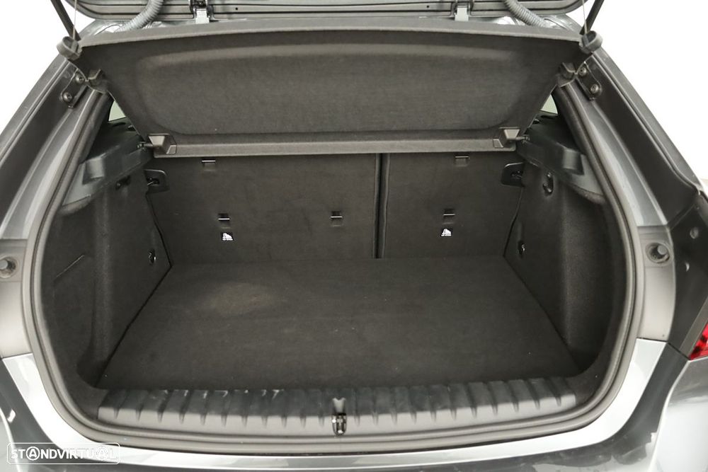 BMW 116 d Pack Desportivo M Auto - 23