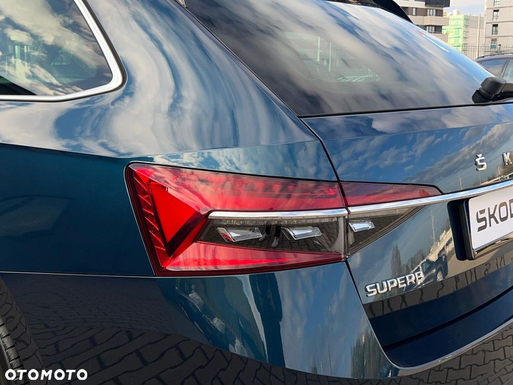 Skoda Superb 2.0 TDI SCR Style DSG - 40