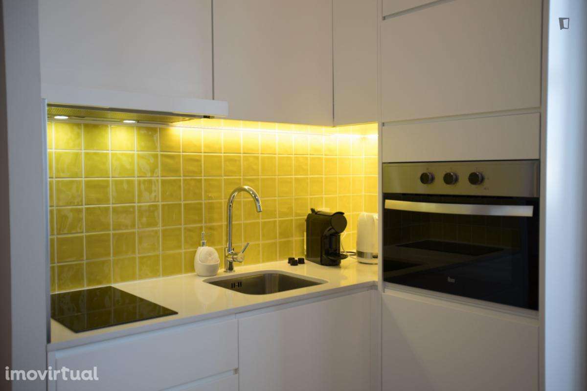 Apartamento com 1 quartos - localizado em Bonfim Porto - Grande imagem: 3/9