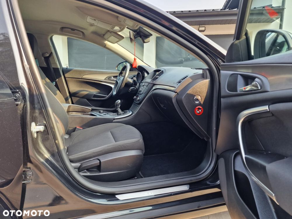 Opel Insignia 2.0 CDTI - 22