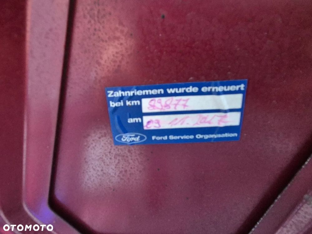 Ford Focus 1.6 16V Ghia - 35