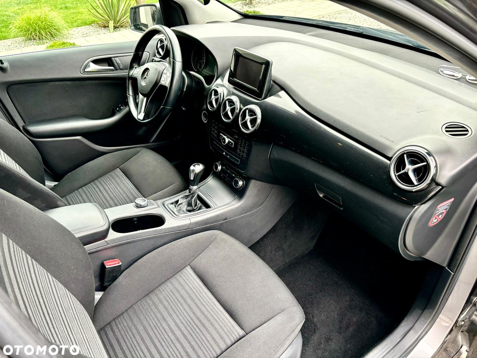 Mercedes-Benz Klasa B 180 (CDI) d - 11