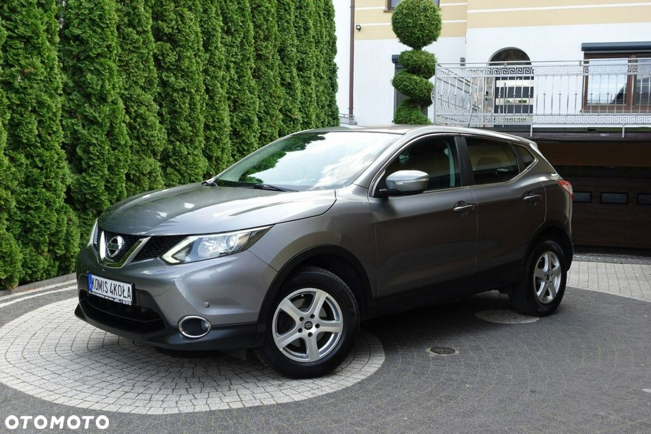Nissan Qashqai - 2