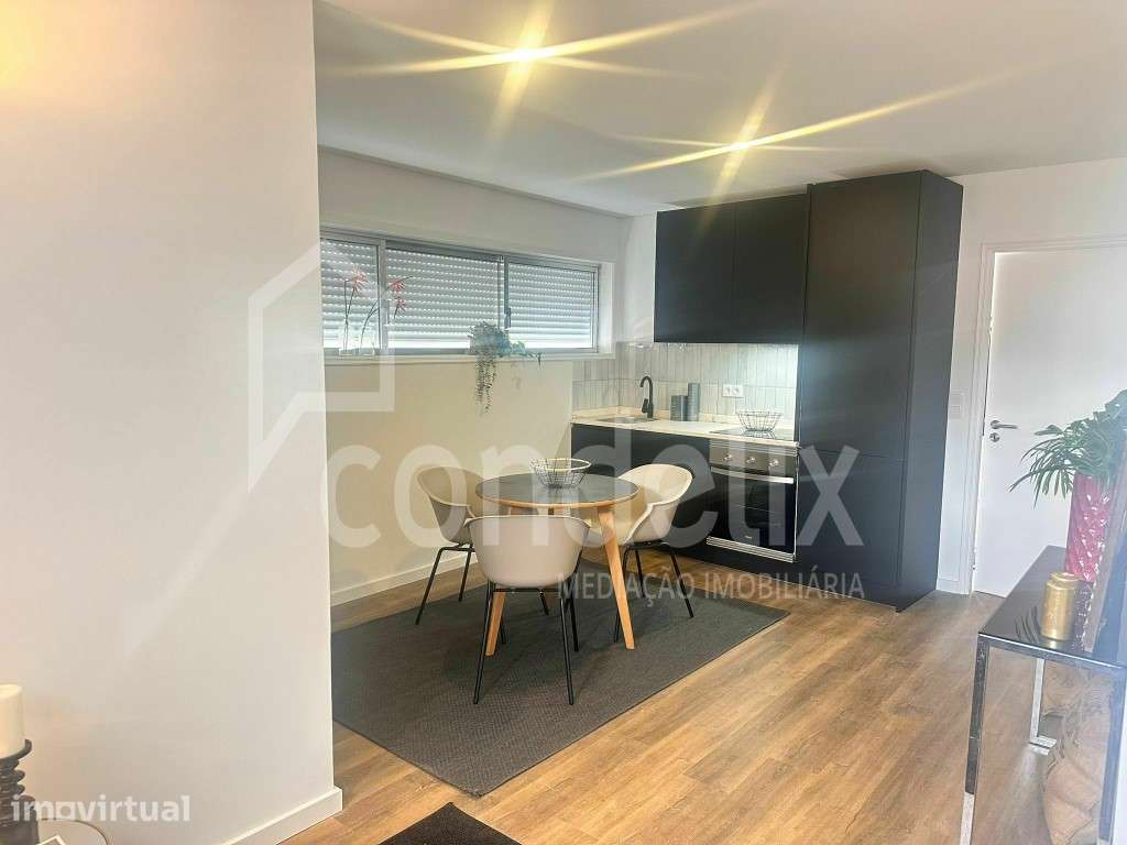 T1 totalmente remodelado em Ramalde, Porto - Grande imagem: 4/20