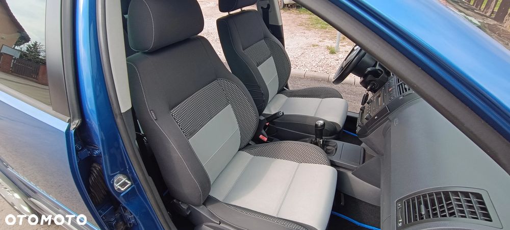 Volkswagen Polo Cross - 18