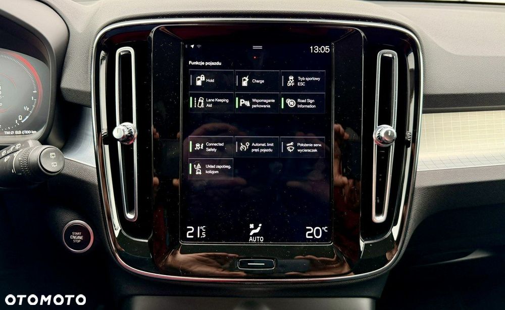 Volvo XC 40 T5 Twin Engine DKG Momentum Pro - 21