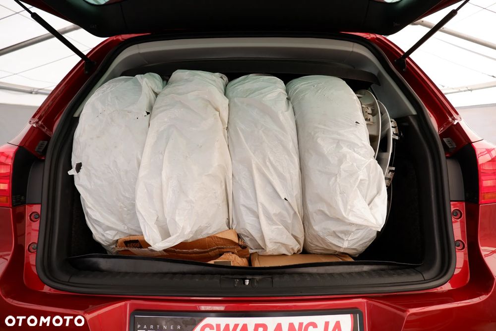 Volkswagen Tiguan - 8