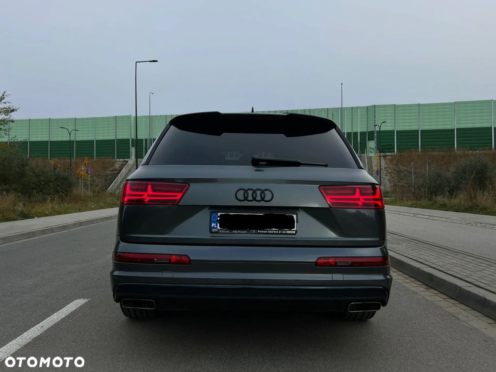 Audi Q7 3.0 TDI ultra Quattro Tiptronic - 4