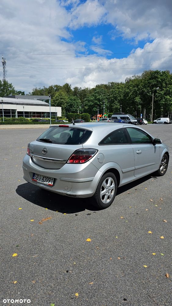 Opel Astra 1.9 CDTI Enjoy - 3
