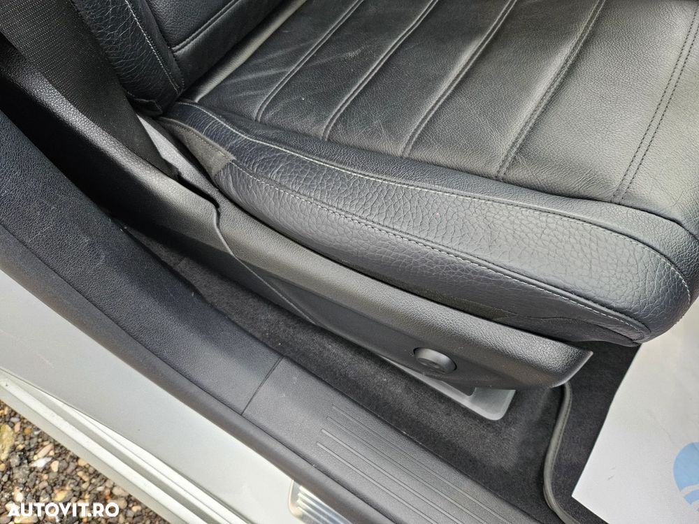 Mercedes-Benz GLE 300 d 4MATIC 9G-TRONIC AMG Line - 20